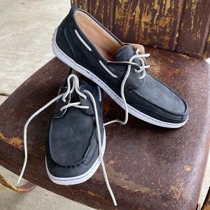 Navy suede white lace